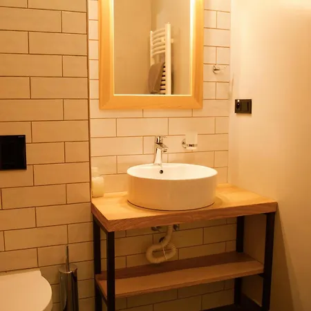 Hotel Tesanka 3*